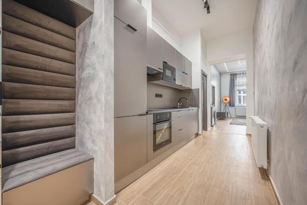 Apartment Exclusive Downtown With Ac Budapest